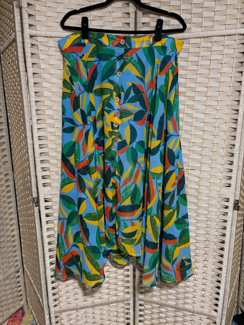 Button-Front High-Low Skirt in Blue Multicolor Leaf Print